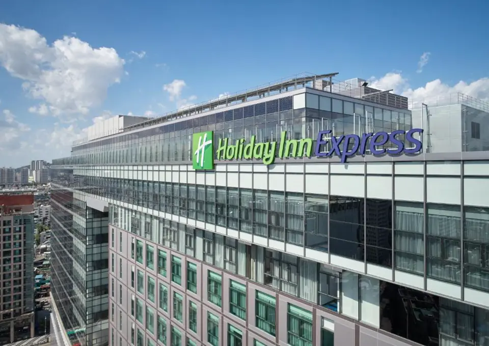 Holiday Inn Express Seoul Hongdae 值得住嗎？弘大飯店早餐、洗衣房 縮圖
